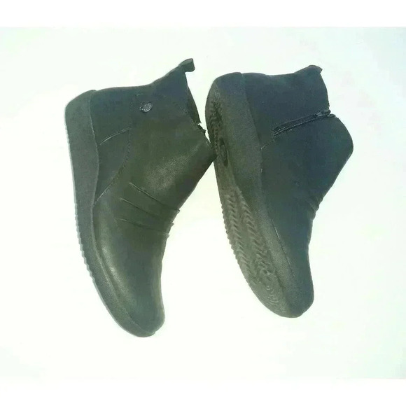 EARTH SPIRIT Women's Ankle Boot Black Faux Leather Size 8W - Picture 6 of 7